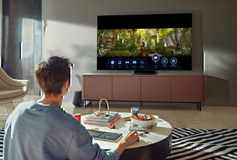 Tres atributos de los TV Neo QLED de Samsung elevan la inmersión en el juego online